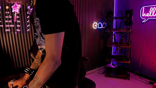 Maximoking26 online show from 04/12/26, 05:22