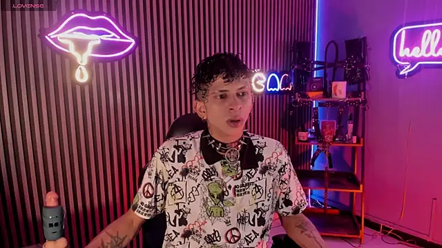 Maximoking26 online show from 04/10/26, 11:56