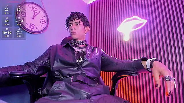 Maximoking26 online show from 03/11/26, 01:32