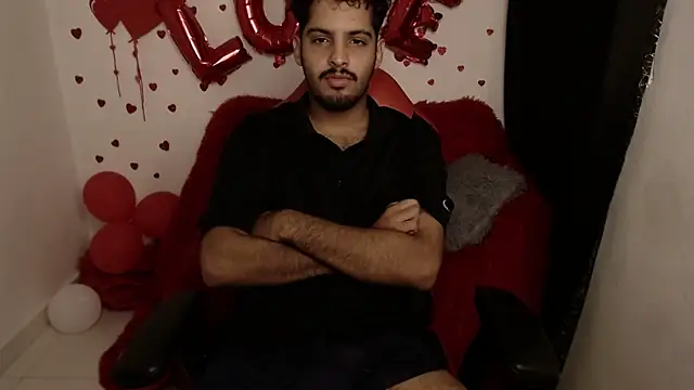 mister fox723 online show from 02/18/26, 05:16