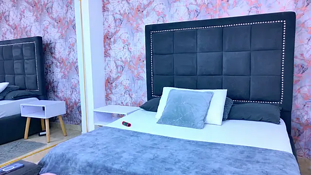 Raven Gloomy online show from 03/03/26, 12:34