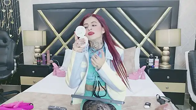 AntonellaEscudero online show from 04/06/26, 08:21