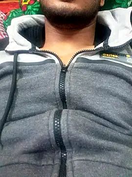 Snapshot of Avinh_09 chatting on 02/19/26, 04:15 Avinh 09 online show from 02/19/26, 04:15