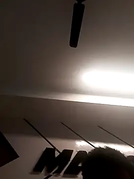 Snapshot of Avinh_09 chatting on 02/19/26, 01:46 Avinh 09 online show from 02/19/26, 01:46