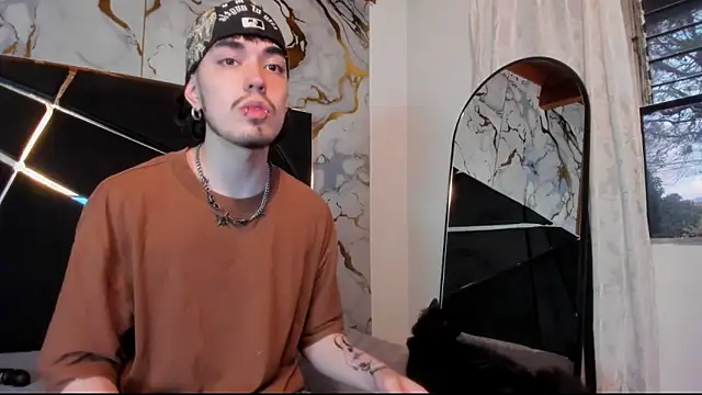 Couple In Heat online show from 03/31/26, 08:33