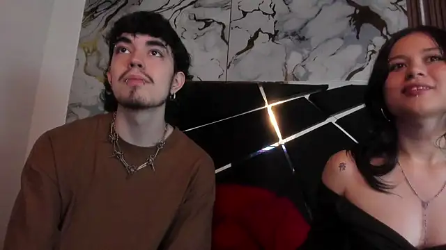 Snapshot of Couple_In_Heat chatting on 02/25/26, 07:36 Couple In Heat online show from 02/25/26, 07:36