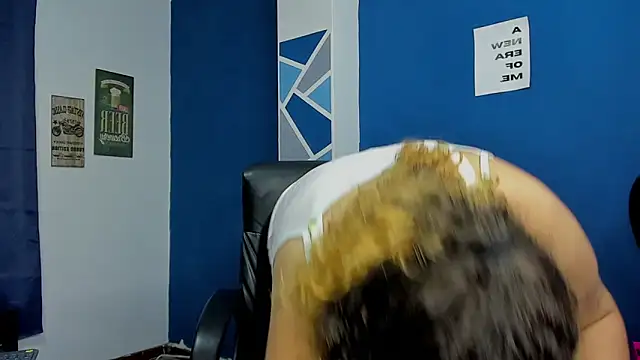 goodgirlxxl online show from 03/21/26, 10:35