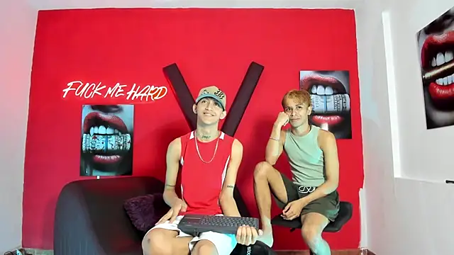 Snapshot of BOYS_PLAY chatting on 02/27/26, 01:22 BOYS PLAY online show from 02/27/26, 01:22