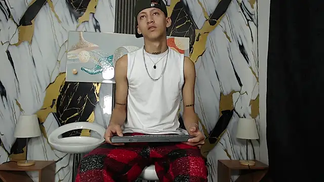 BOYS PLAY online show from 04/15/26, 01:26