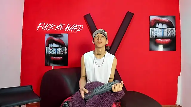 Snapshot of BOYS_PLAY chatting on 02/24/26, 01:12 BOYS PLAY online show from 02/24/26, 01:12