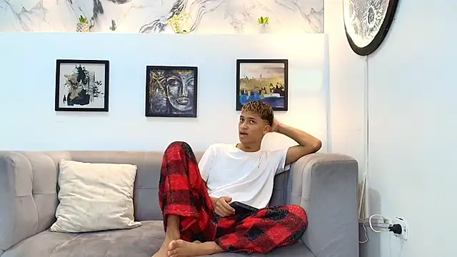 GOLD BOYS online show from 06/03/26, 07:20