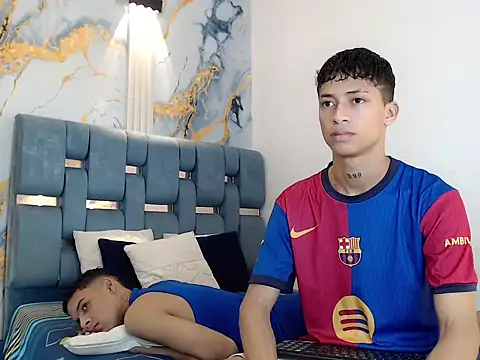 Snapshot of GOLD_BOYS chatting on 02/23/26, 01:23 GOLD BOYS online show from 02/23/26, 01:23