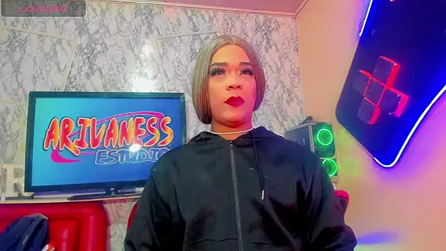 cristal villael  online show from 03/04/26, 11:18