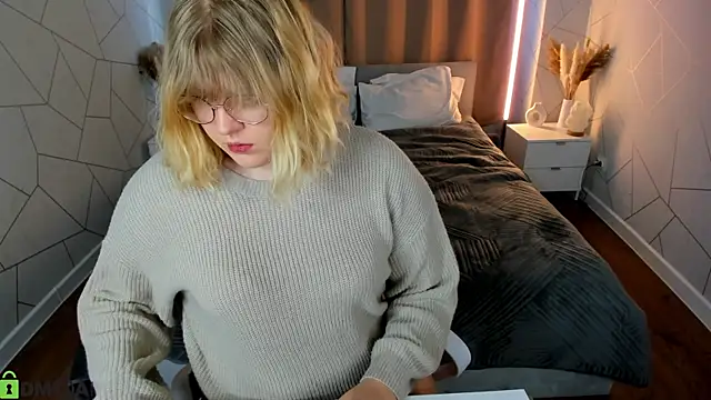 luna c0ra online show from 03/29/26, 01:07