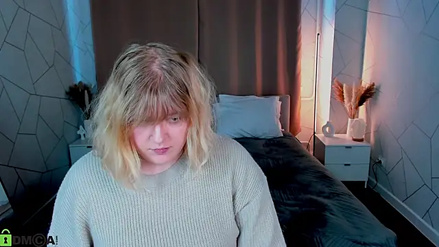 luna c0ra online show from 04/04/26, 01:12