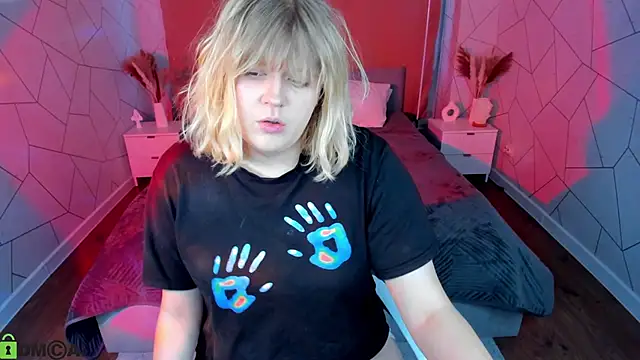 luna c0ra online show from 03/26/26, 01:04