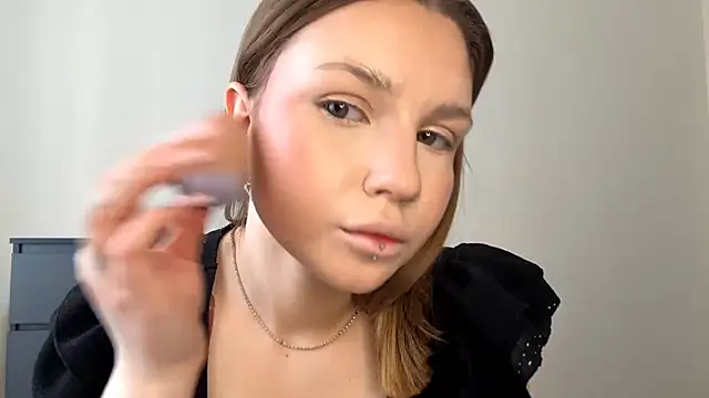 Snapshot of PledHoly chatting on 03/02/26, 10:11 PledHoly online show from 03/02/26, 10:11