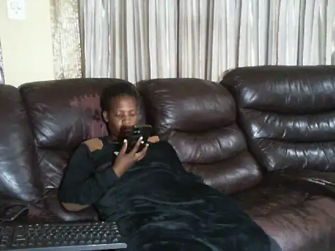 Sky-Diamond online show from 04/13/26, 07:34