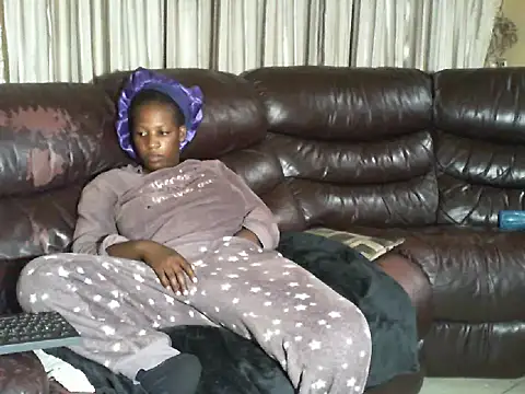 Sky-Diamond online show from 03/26/26, 09:13