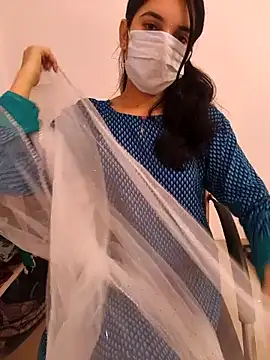 tanzum khan3202 online show from 04/08/26, 07:32