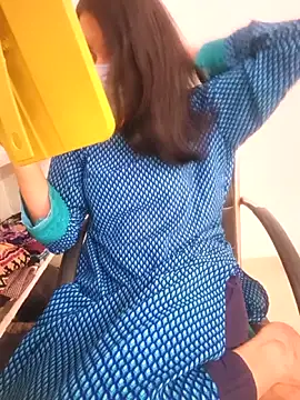 tanzum khan3202 online show from 04/15/26, 06:30