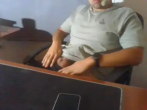 Snapshot of nene2309 chatting on 02/20/26, 07:21 nene2309 online show from 02/20/26, 07:21