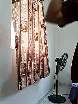 Queen Saara online show from 02/24/26, 06:58