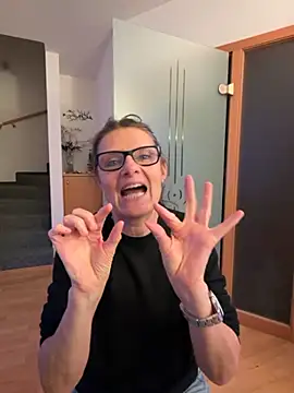 Dance Lady online show from 03/20/26, 10:11