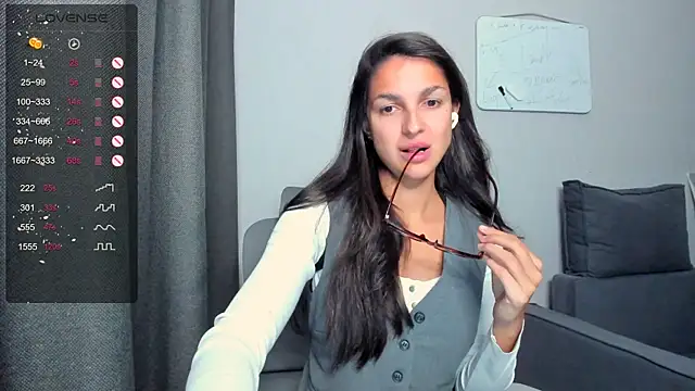 Snapshot of AngelGabe chatting on 06/25/26, 06:46 AngelGabe online show from 06/25/26, 06:46