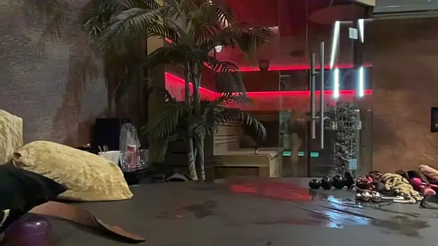 CustomKinkyCouple online show from 04/08/26, 03:35