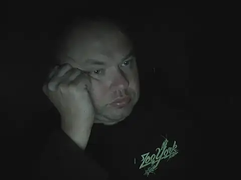 Snapshot of Rob1874 chatting on 02/19/26, 03:31 Rob1874 online show from 02/19/26, 03:31