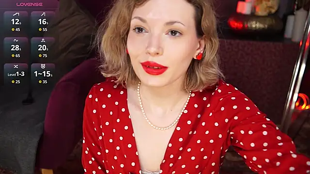 VinylKiss online show from 04/12/26, 06:22