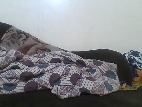 Snapshot of CharityM chatting on 02/17/26, 09:06 CharityM online show from 02/17/26, 09:06