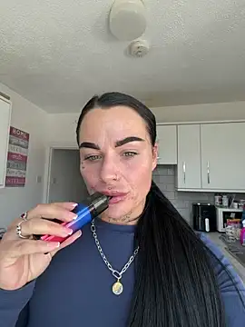 Darkfantisyx online show from 04/01/26, 02:25