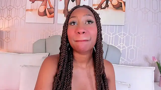 Snapshot of Kimberly_martinezz chatting on 02/27/26, 07:35 Kimberly martinezz online show from 02/27/26, 07:35