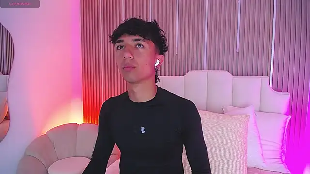 Aiden Rivers  online show from 03/26/26, 12:47