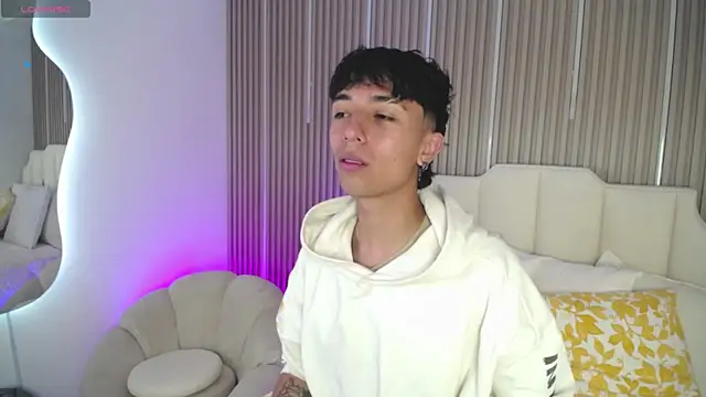 Snapshot of Aiden_Rivers_ chatting on 02/26/26, 12:27 Aiden Rivers online show from 02/26/26, 12:27