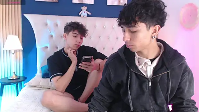 Snapshot of Aiden_Rivers_ chatting on 05/06/26, 12:53 Aiden Rivers online show from 05/06/26, 12:53