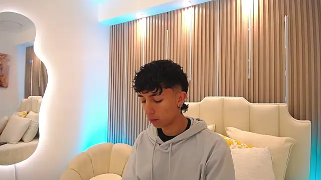 Aiden Rivers  online show from 03/18/26, 01:13