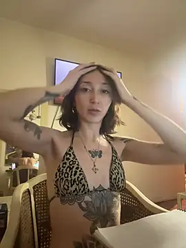 FrutillitaXX online show from 02/28/26, 11:26