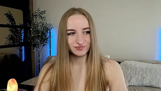 Oxy Foxie online show from 05/29/26, 03:07