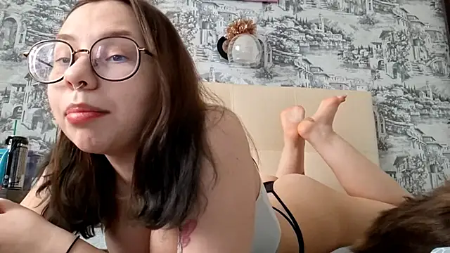 AwryNeon online show from 02/20/26, 06:10