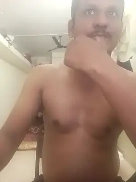 Snapshot of hunk_man chatting on 02/26/26, 04:40 hunk man online show from 02/26/26, 04:40