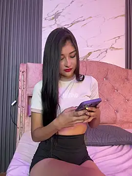 Snapshot of Aylin_fire chatting on 02/23/26, 06:30 Aylin fire online show from 02/23/26, 06:30