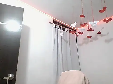 Lia1224 online show from 02/16/26, 06:06