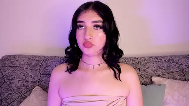 Kattengel  online show from 04/13/26, 11:53