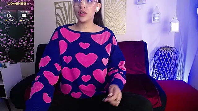 Snapshot of spicydollx chatting on 02/18/26, 01:29 spicydollx online show from 02/18/26, 01:29