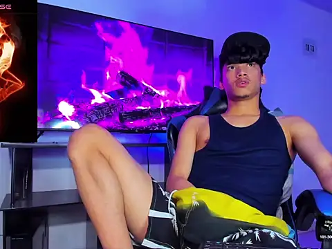 Lyam Russo online show from 03/10/26, 06:28