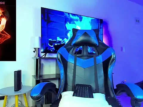 Lyam Russo online show from 03/26/26, 08:34