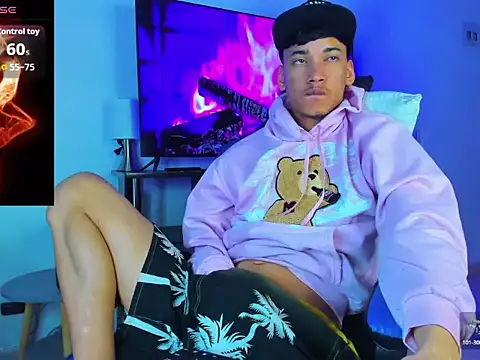 Lyam Russo online show from 03/29/26, 06:15